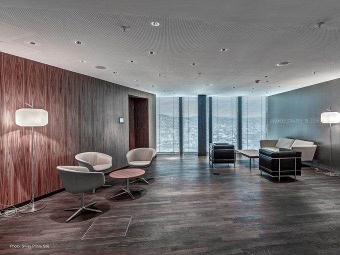 Prime Tower lounge
