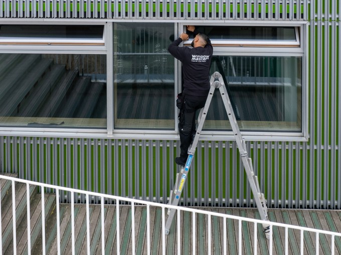 Window maintenance